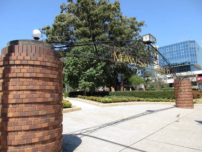 06-October-2015