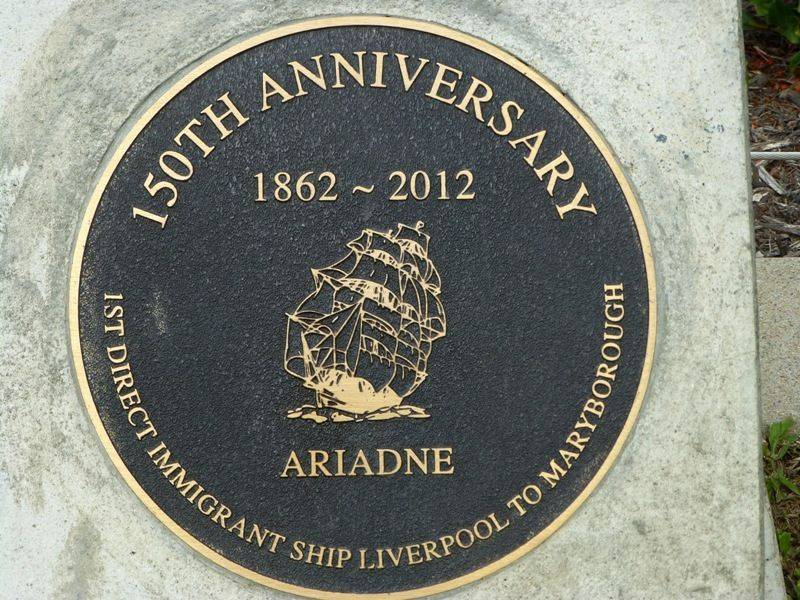 Plaque Closeup : 15-December-2014