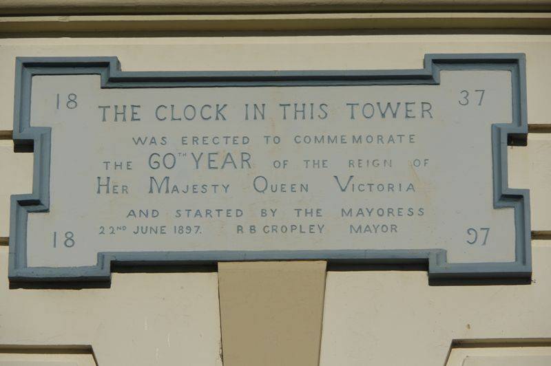 Plaque Inscription : 18-November-2014