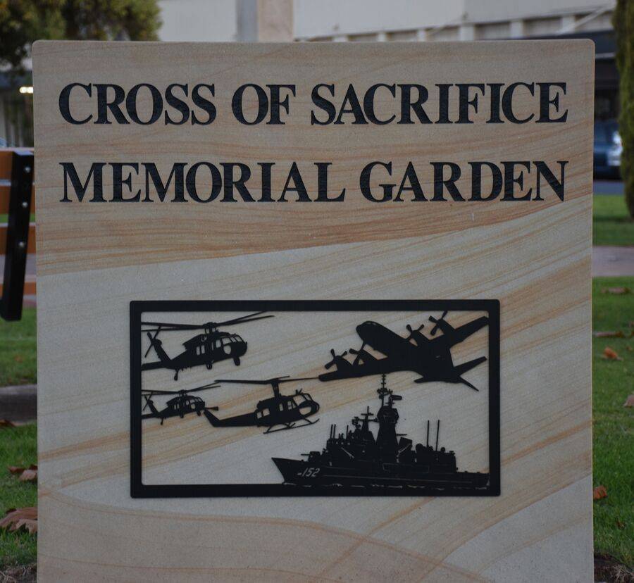 27-May-2021 (Henry Moulds) 27-May-2021 (Henry Moulds)