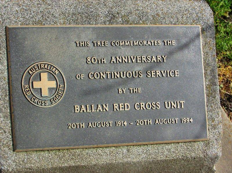 Plaque Inscription:16-August-2015