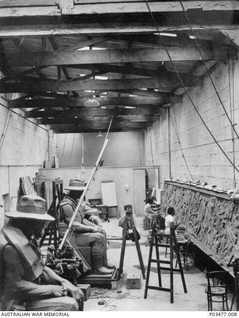 1932 Raynor Hoff Studio (Australian War Memorial : P03477.008) 1932 Raynor Hoff Studio (Australian War Memorial : P03477.008)