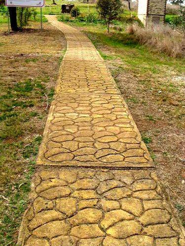 Ailsa Iceton Walkway