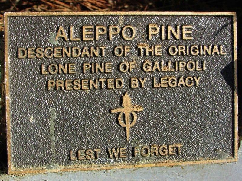 Plaque Inscription : 07-August-2015