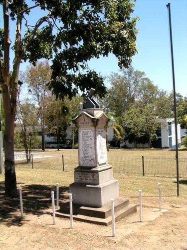 Amberley Honour Stone : Rosewood Rd 2009 Amberley Honour Stone : Rosewood Rd 2009