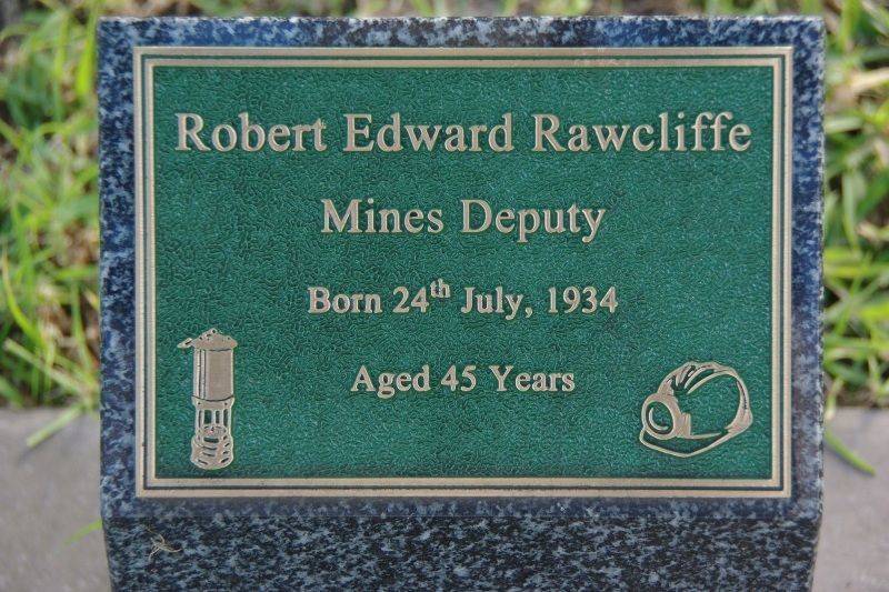 Rawcliffe Plaque: 20-July-2015