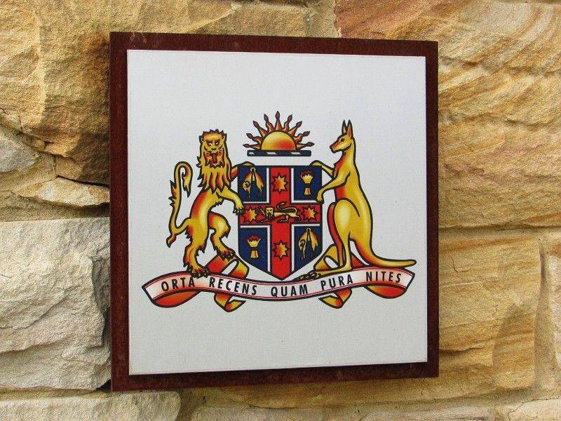 Coat of Arms : 10-May-2015 Coat of Arms : 10-May-2015