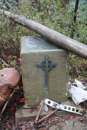 Avro Anson Aeroplane Crash : 10-June-2013 Avro Anson Aeroplane Crash : 10-June-2013