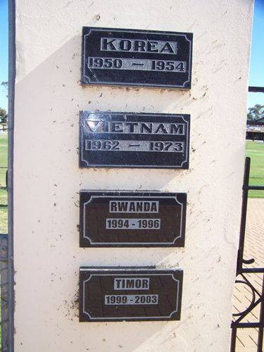 Barmera Memorial Gates Barmera Memorial Gates