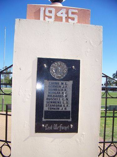 Barmera Memorial Gates