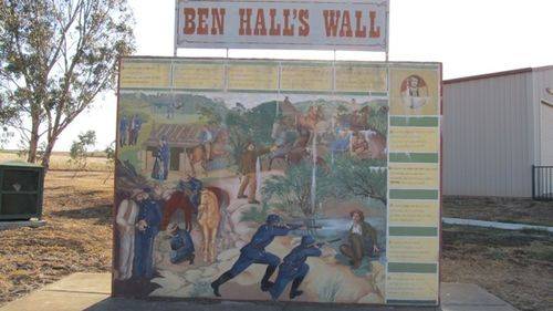 Ben Hall`s Wall : 9-11-2013