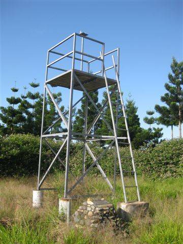 Hill 60 Lookout Tower and Cairn : 25-11-2010 Hill 60 Lookout Tower and Cairn : 25-11-2010