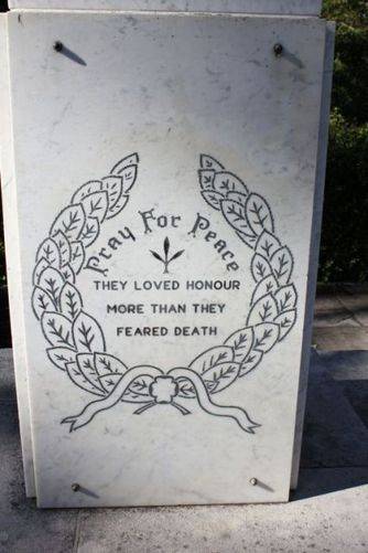 Berowra War Memorial : 04-July-2011