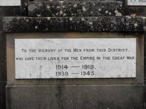 Berry War Memorial : 17-January-2011