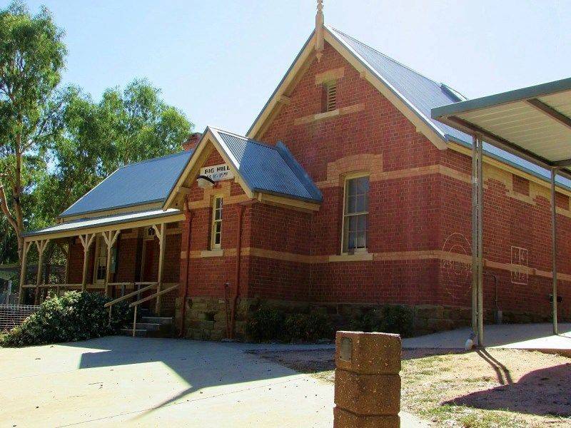 Plaque 2: 28-February-2017 Plaque 2: 28-February-2017