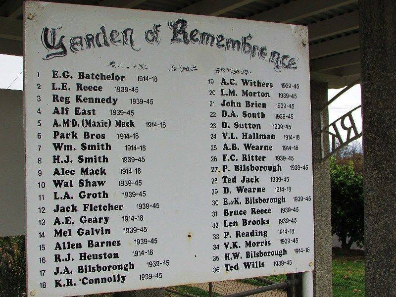 Garden Plaque 1:12-July-2016