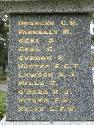 Blackburn War Memorial : 25-November-2011