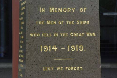 War Memorial Inscription : Feb 2014 War Memorial Inscription : Feb 2014