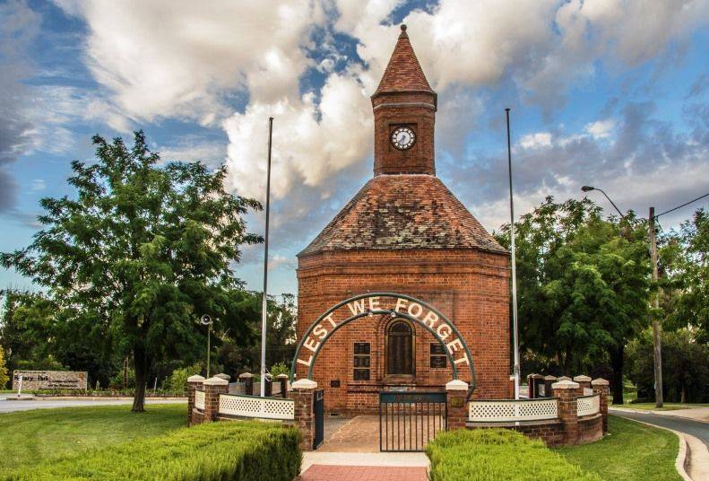 27-January-2019 (Brett Miller) 27-January-2019 (Brett Miller)