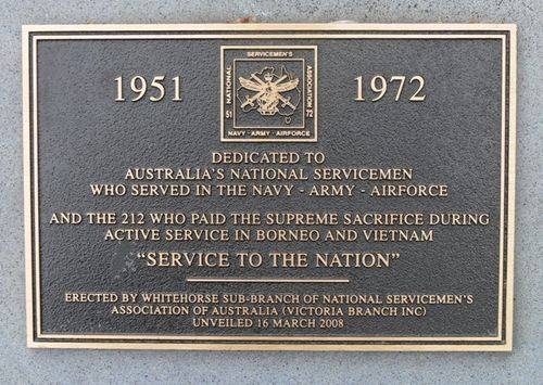 Box Hill War Memorial : 14-November-2011 Box Hill War Memorial : 14-November-2011