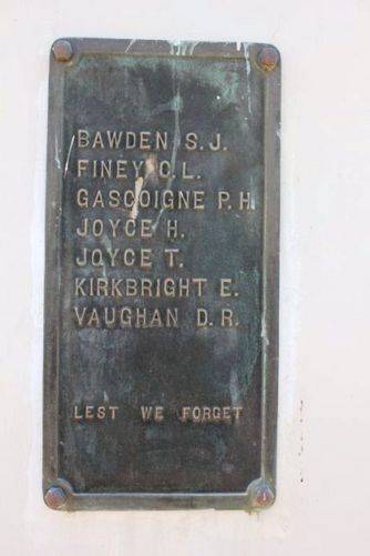 Browns Well District Memorial Gates : 10-July-2011 Browns Well District Memorial Gates : 10-July-2011