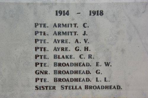 War Memorial Closeup 4 : August-2014 War Memorial Closeup 4 : August-2014