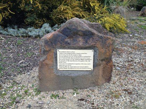 Bushfire Memorial Inscription : October 2013