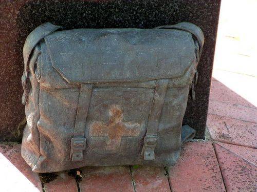 Cairns Remembrance Walkway Cairns Remembrance Walkway