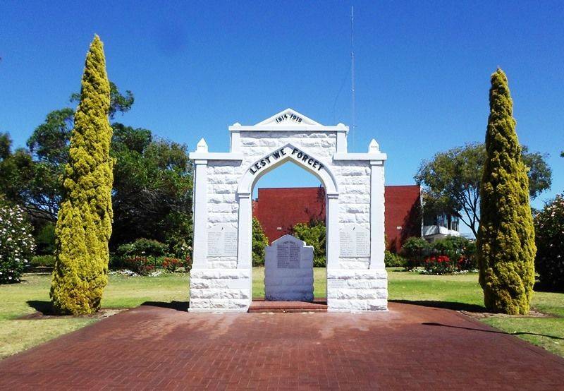 01-January-2015 (Bryan Hardy) 01-January-2015 (Bryan Hardy)