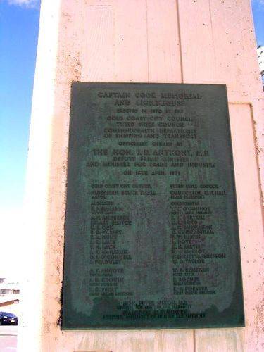 Captain Cook Plaque 1 / March 2013