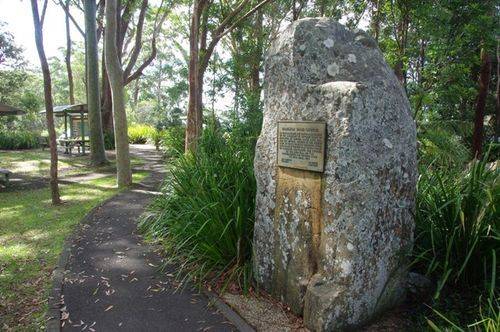 Captain Cook Monument : June 2014 Captain Cook Monument : June 2014