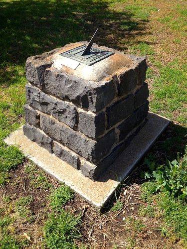 Centenary Sundial : December 2013