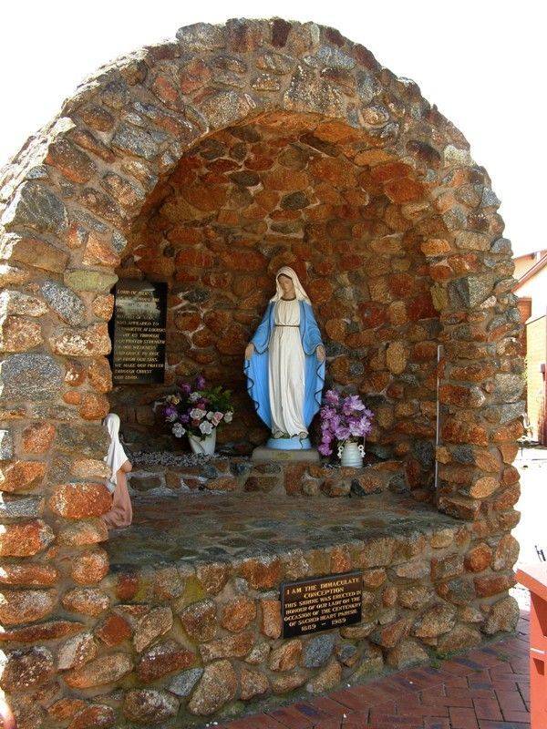 Sacred Heart Shrine : 19-October-2014 Sacred Heart Shrine : 19-October-2014