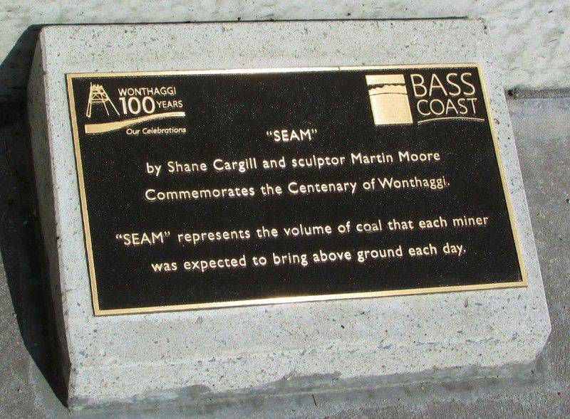 Plaque Inscription : 11-April-2015