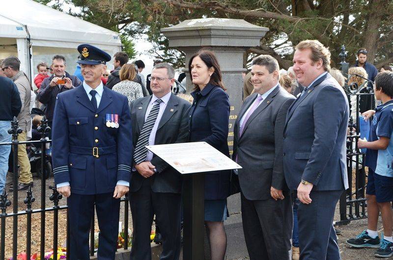 19-April-2015 : Opening of new gates (David Jirik)