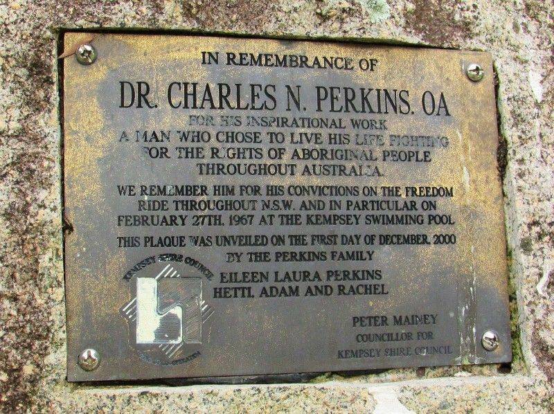 Plaque Inscription : 19-May-2015