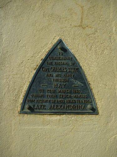 Charles Sturt : 25-January-2011