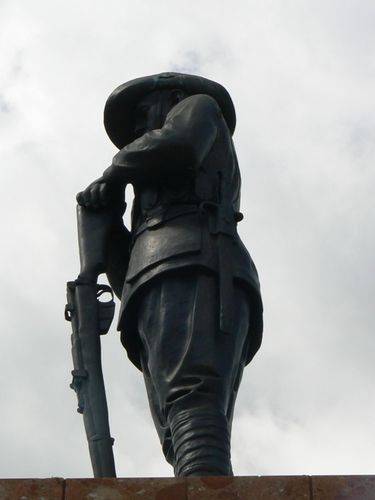 Charters Towers War Memorial : 23-April-2011