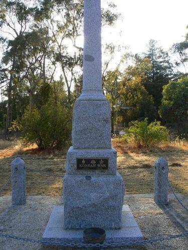 Clydesdale War Memorial : 02-February-2013