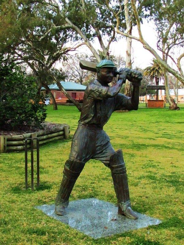 Bradman : 01-July-2015
