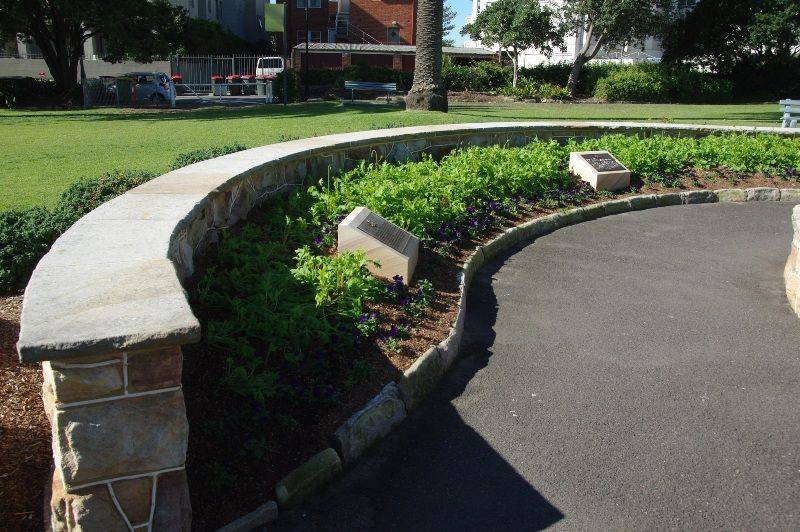 Anzac Centenary Plaques:15-July-2015 Anzac Centenary Plaques:15-July-2015