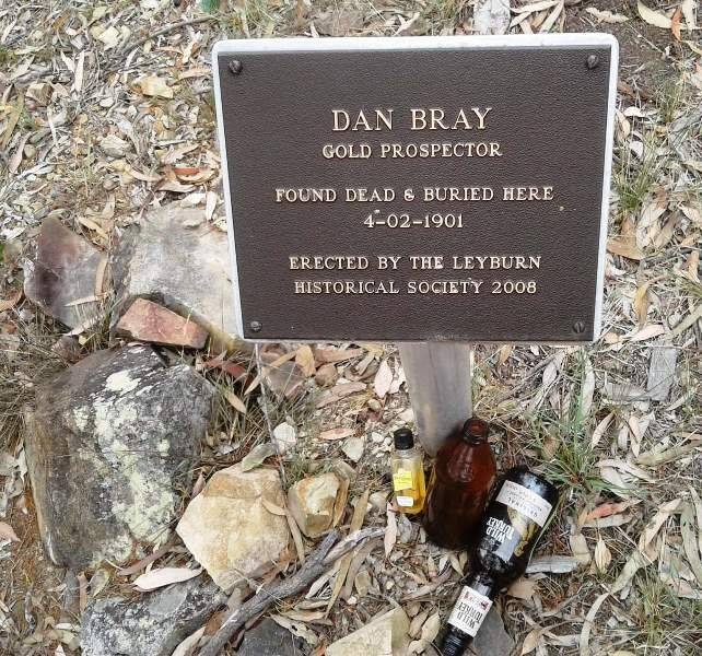 26-November-2021 : Actual grave site (Stephen Metcalf) 26-November-2021 : Actual grave site (Stephen Metcalf)