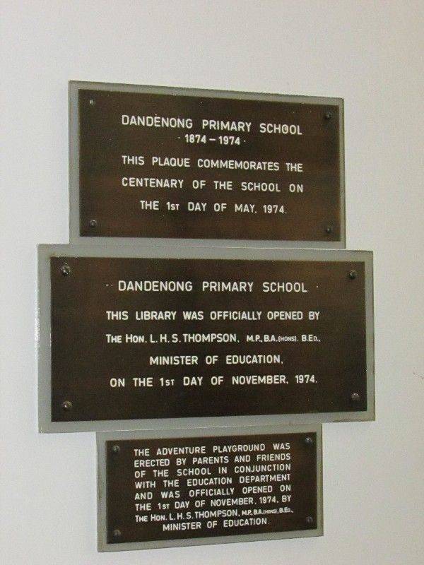Plaque 2 : 29-April-2015