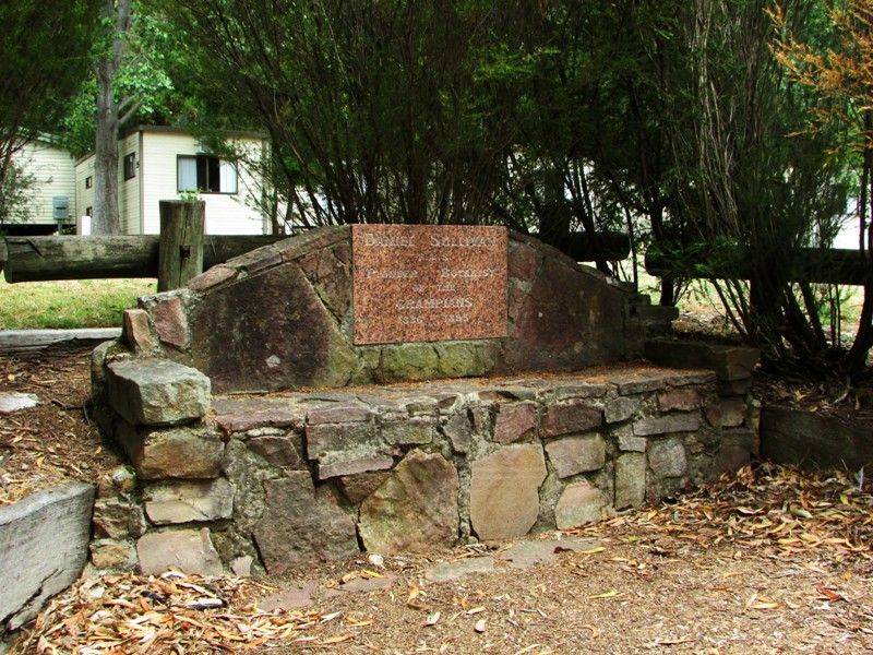 Memorial Seat 2 : 04-December-2014