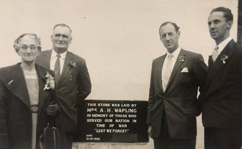31-October-1958 : Stone laying by Mrs A.H. (Teresa) Wapling (Jeff Wapling) 