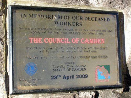 Deceased Workers Plaque : 16-June-2014
