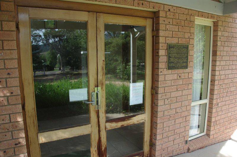 Plaque 2: 09-March-2016