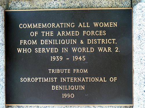 Deniliquin Cenotaph : 18-May-2013