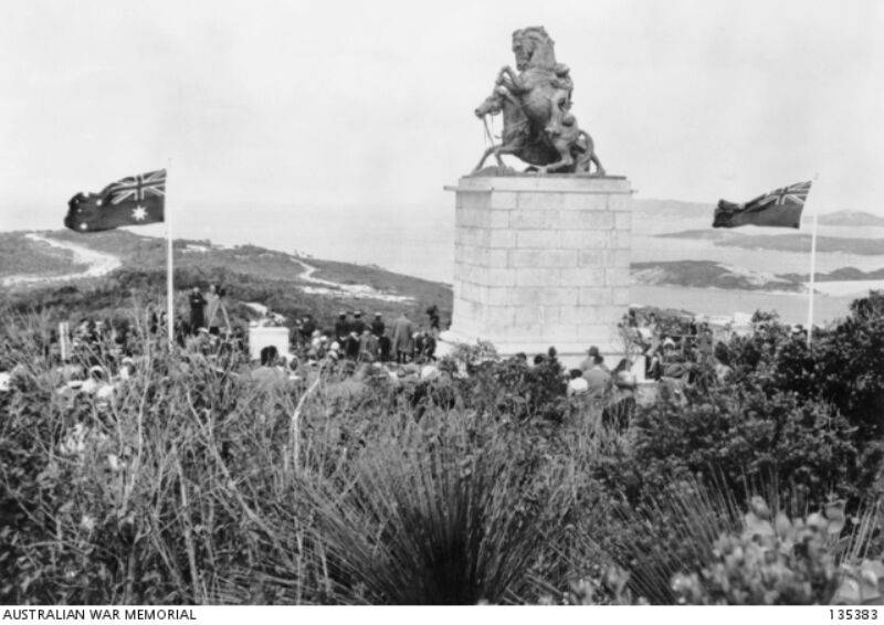 11-October-1964 : (Australian War Memorial : 135383) 11-October-1964 : (Australian War Memorial : 135383)