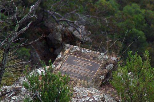 Dion Betts Plaque : 18-May-2014